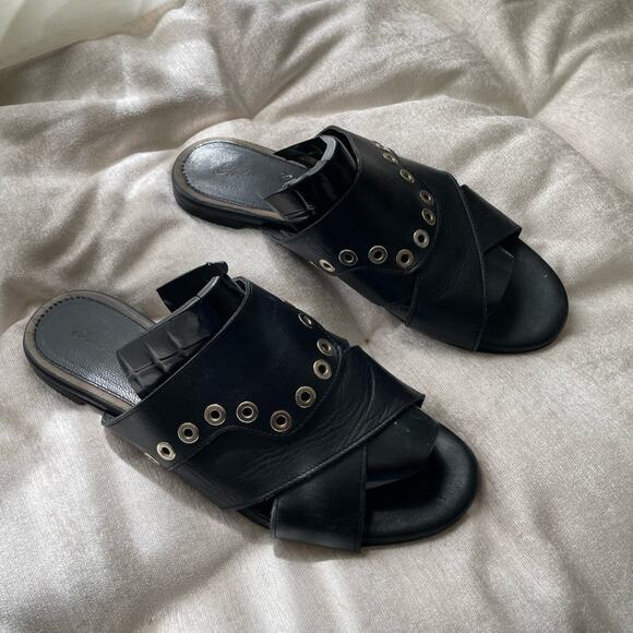 Robert Clergerie Sandals - Picture 1 of 6